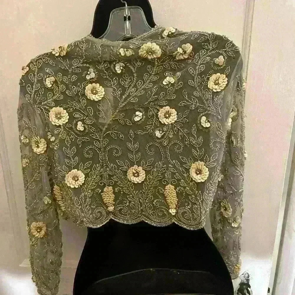 Moyna ~ intricate beaded formal sleeve jacket size M - Picture 4 of 16